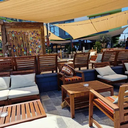 Apartment Rosmarie & Mamaia Nord *